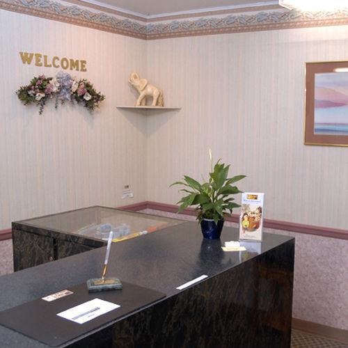 Lake Logan Inn Hotel 2*