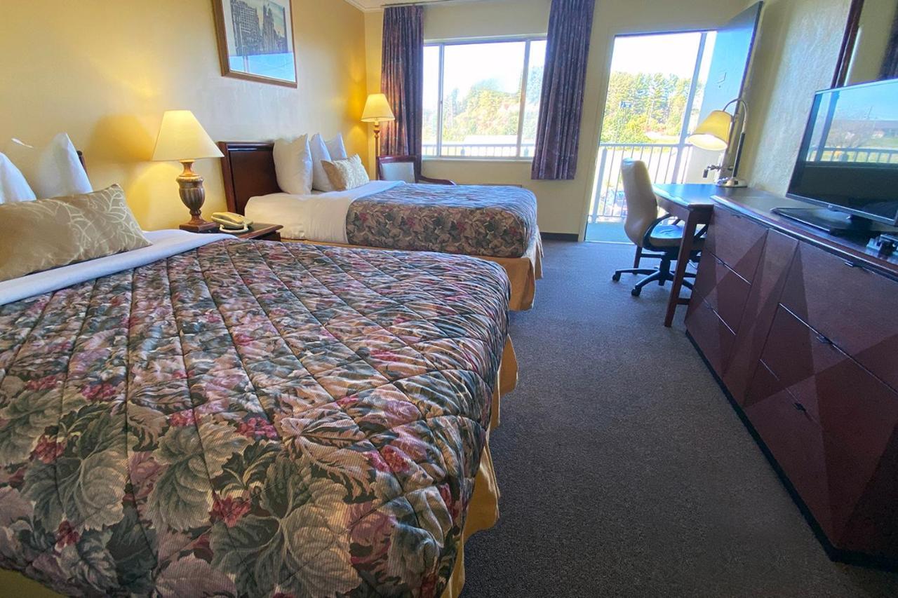 Hotel Lake Logan Inn 2*